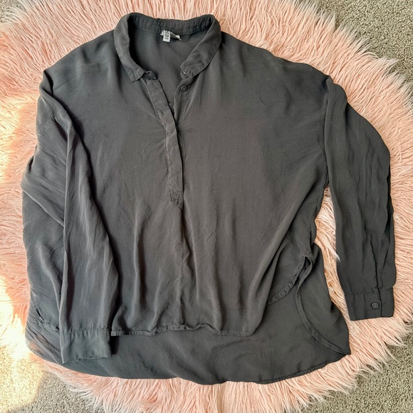H&M Medium Grey Blouse - Picture 1 of 4